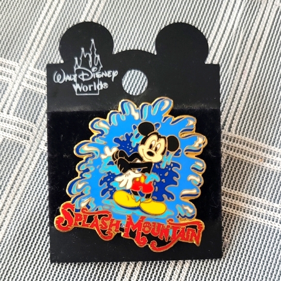 Disney Splash Mountain Mickey Pin - Picture 1 of 3